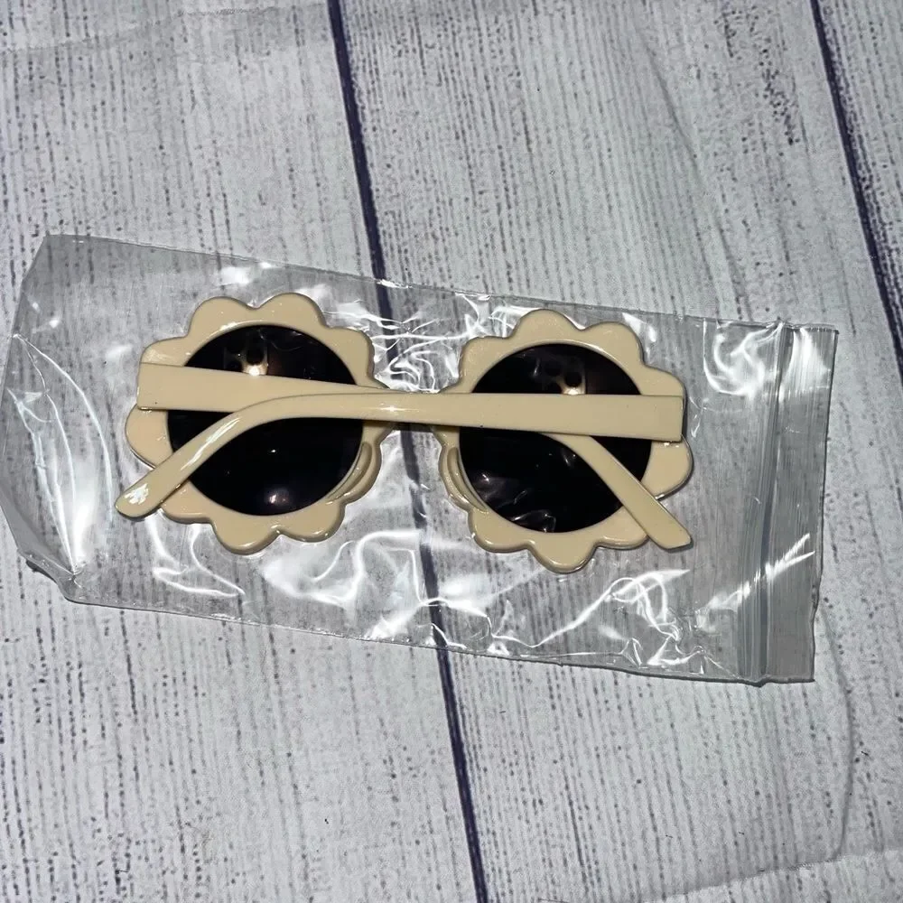 Girls Flower Design Fashion Sunglasses